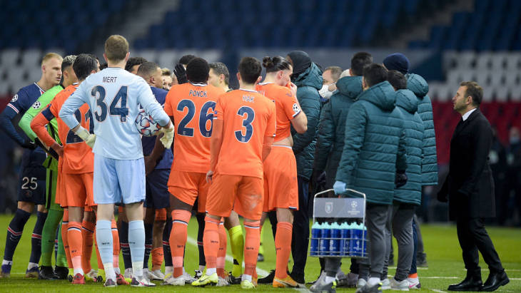 ПСЖ — «Истанбул»