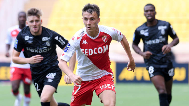 Александр Головин