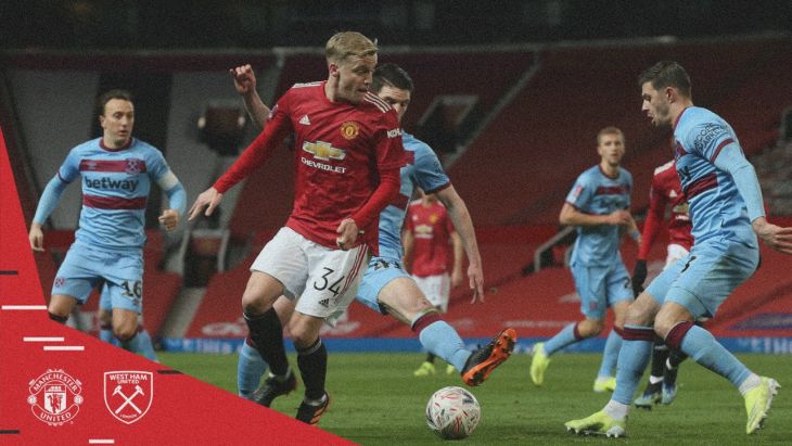 Донни ван де Бек против «Вест Хэма»