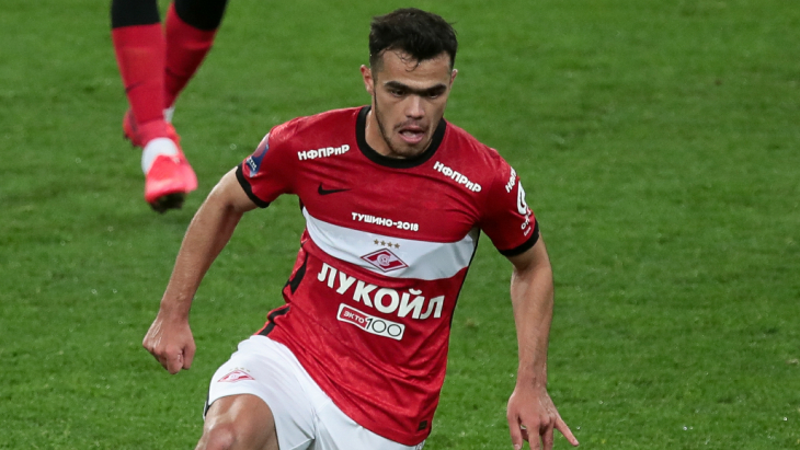 Остон Урунов