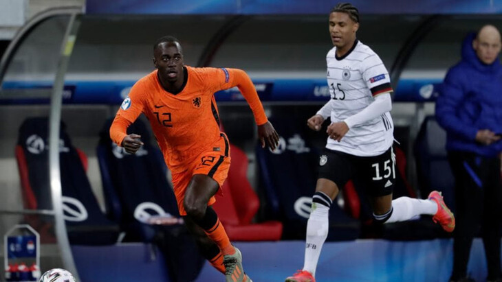 Голландия — Германия