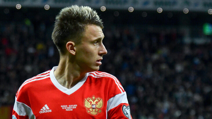 Александр Головин