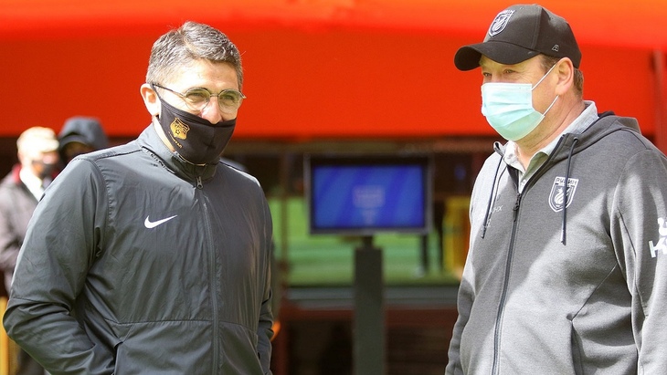 Тренеры команд