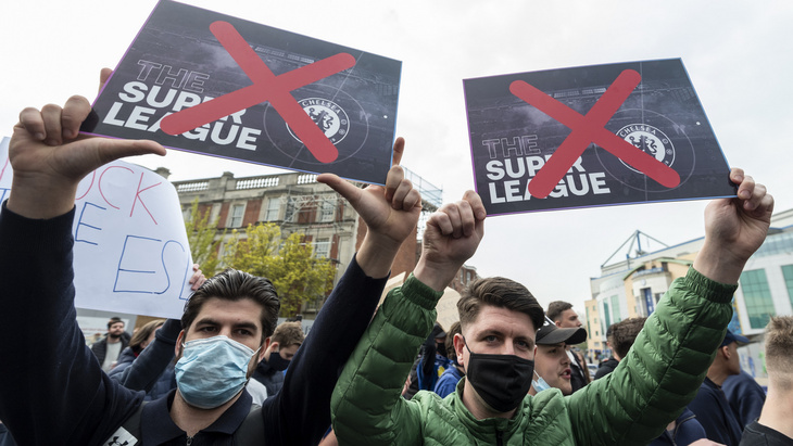 Болельщики «Челси» выступают против Суперлиги