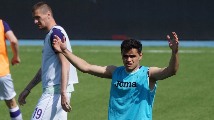 «Уфа» на разминке