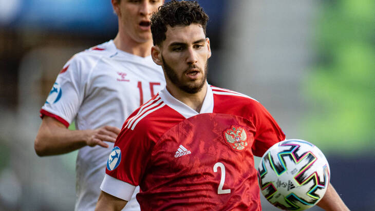 Наир Тикнизян