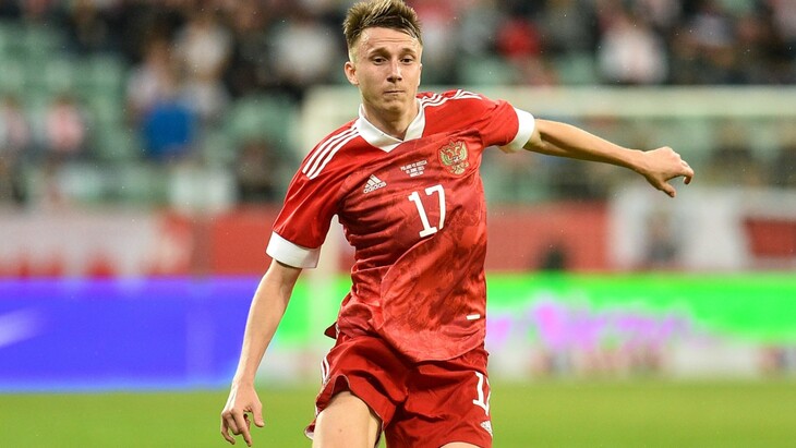 Александр Головин