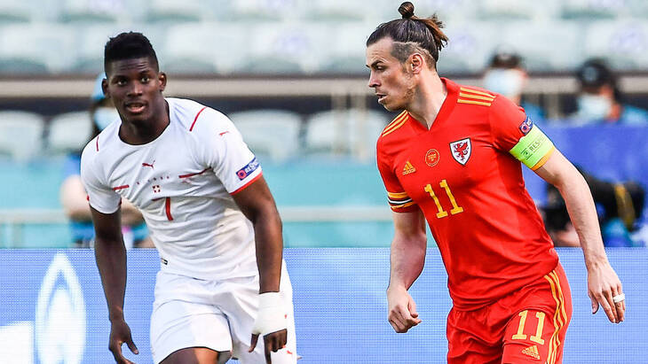 Брель Эмболо и Гарет Бейл