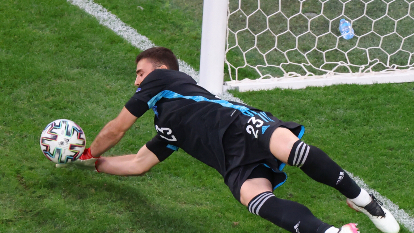 Сейв Унаи Симона