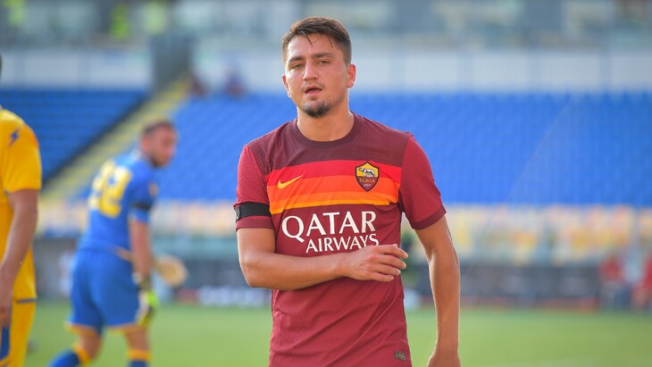 Дженгиз Ундер