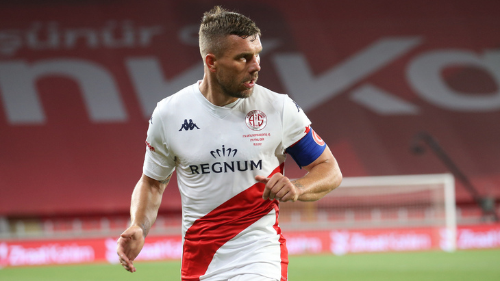 Лукас Подольски