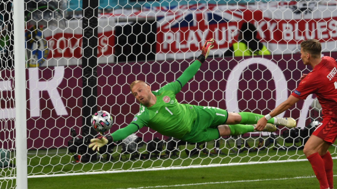 Сейв Шмейхеля в матче с Англией