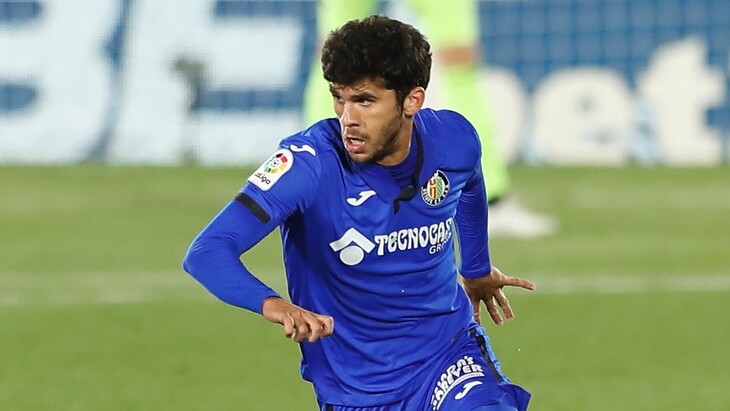 Карлес Аленья