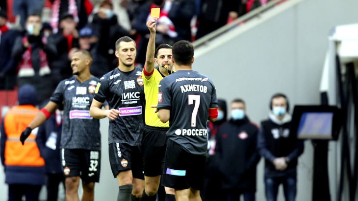 В ЦСКА объяснили, почему футболисты пока не будут прививаться от коронавируса