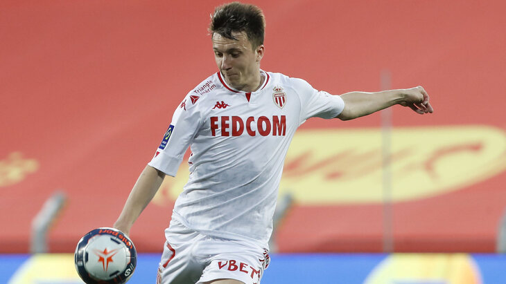 Александр Головин