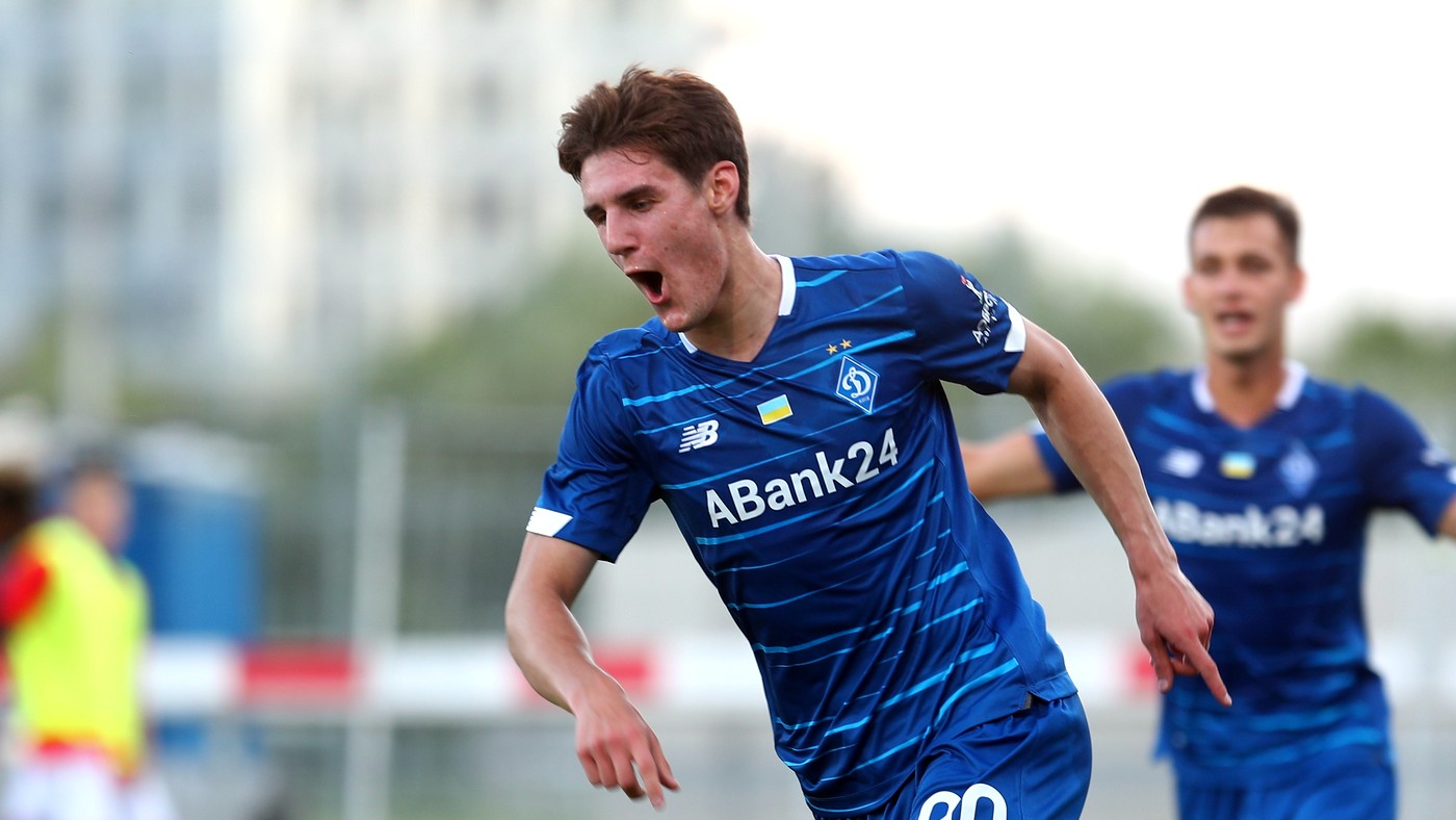 Илья Шкурин