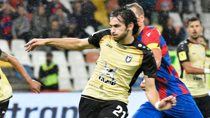 Хвича Кварацхелия