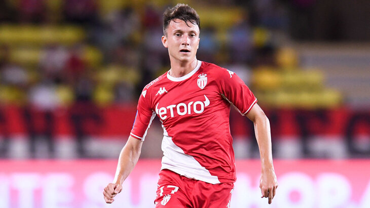 Александр Головин