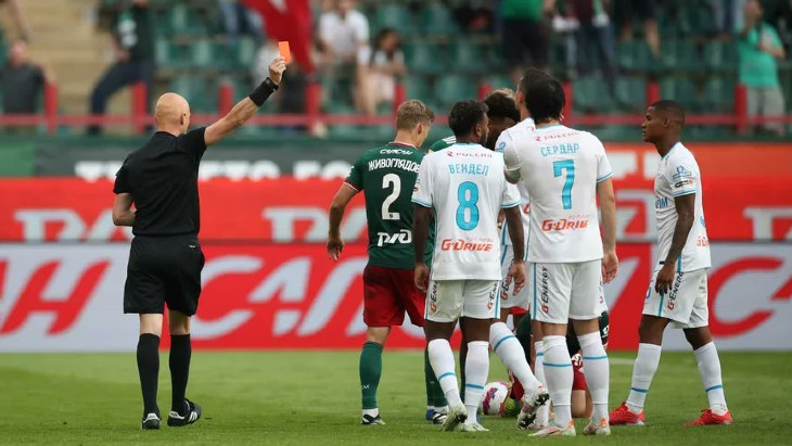 «Локомотив» — «Зенит»