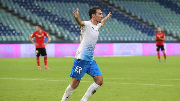 Ивелин Попов