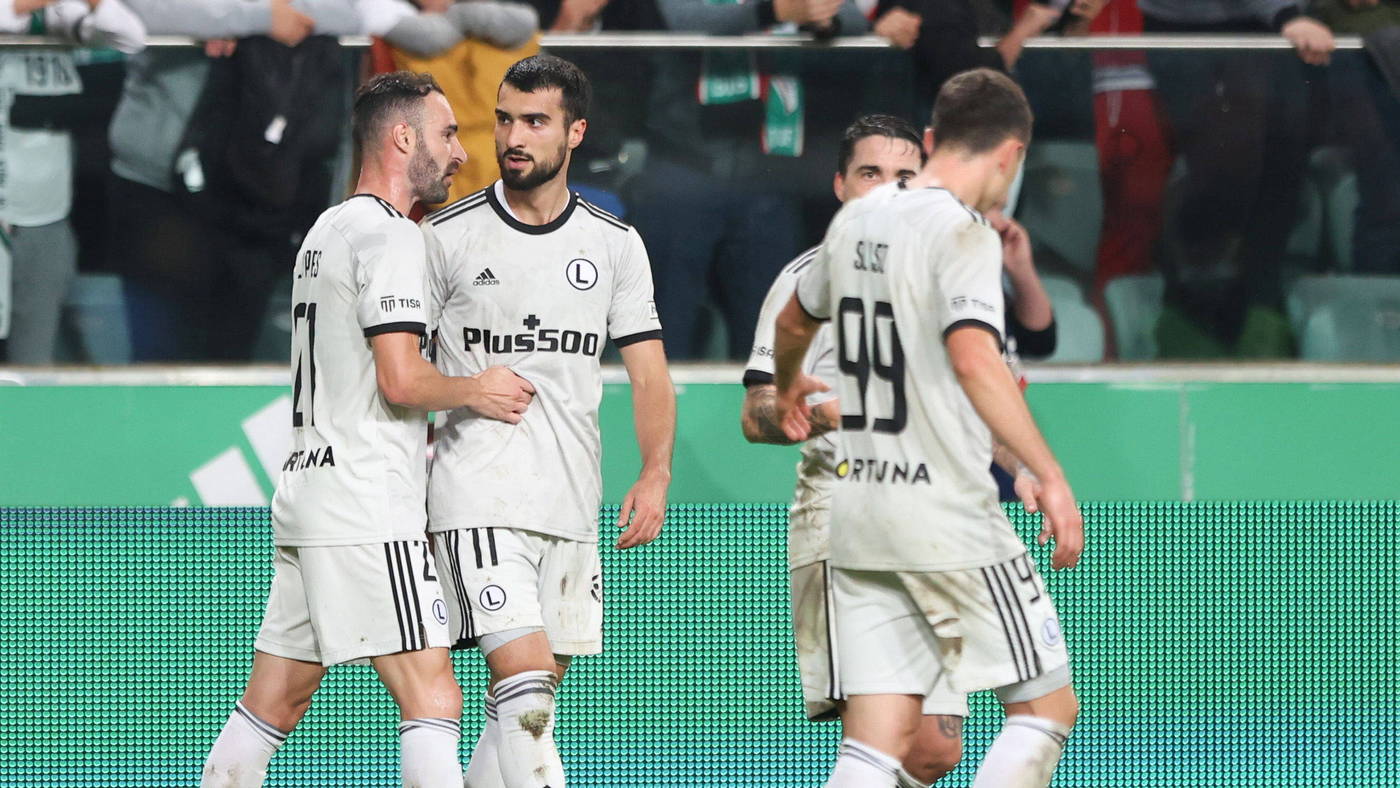 Футболисты «Легии»