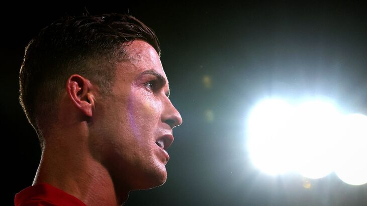 Криштиану Роналду перешел в «МЮ» за скромную сумму