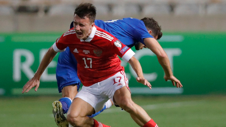 Александр Головин