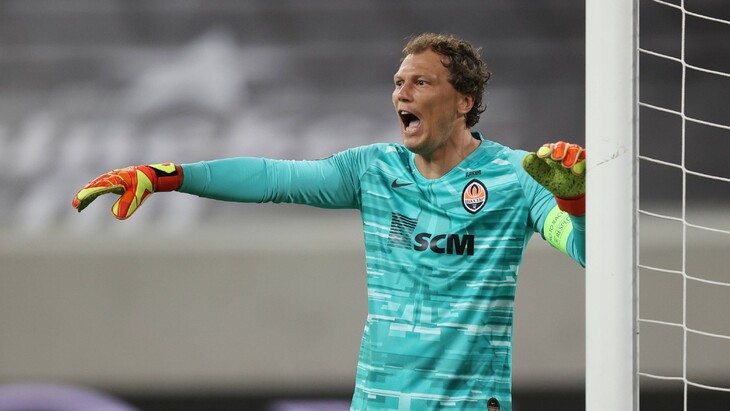 Андрей Пятов