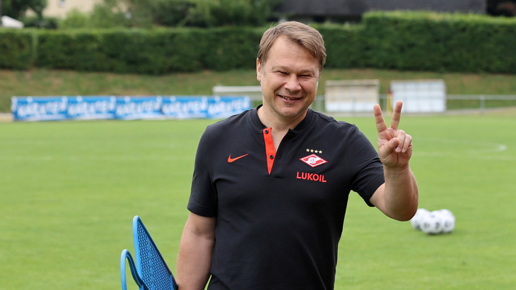 Дмитрий Попов