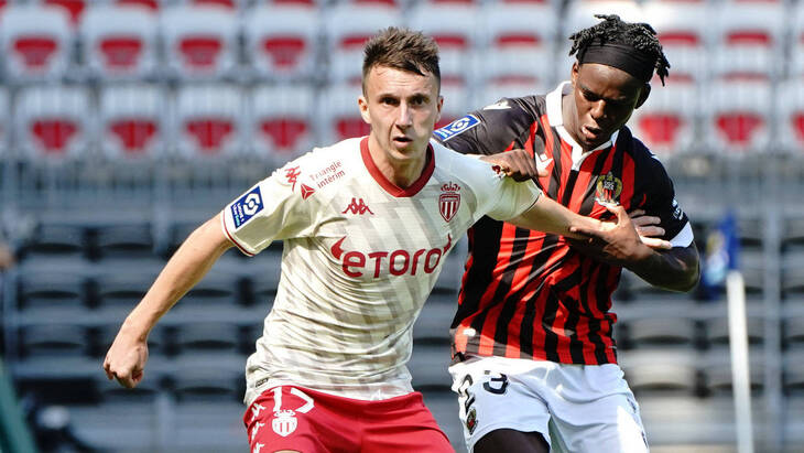 Александр Головин