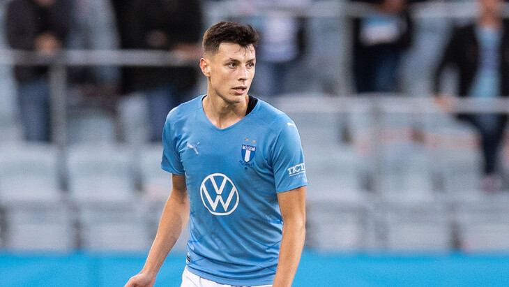 Анел Ахмедходжич