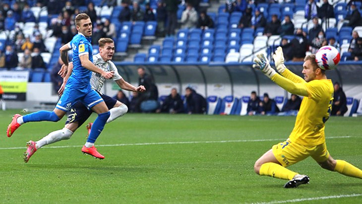 Гол Романа Ежова