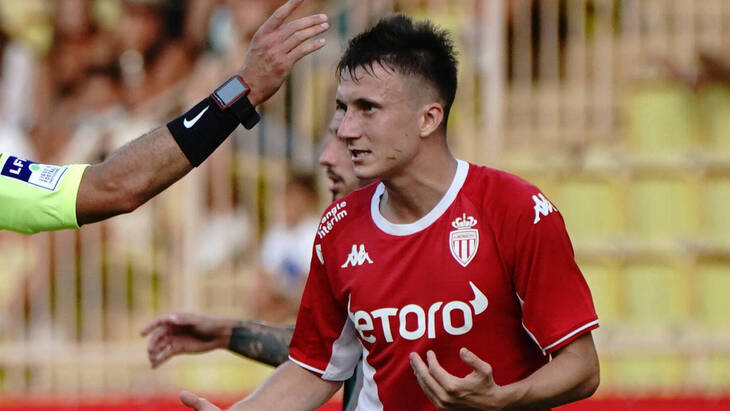 Александр Головин