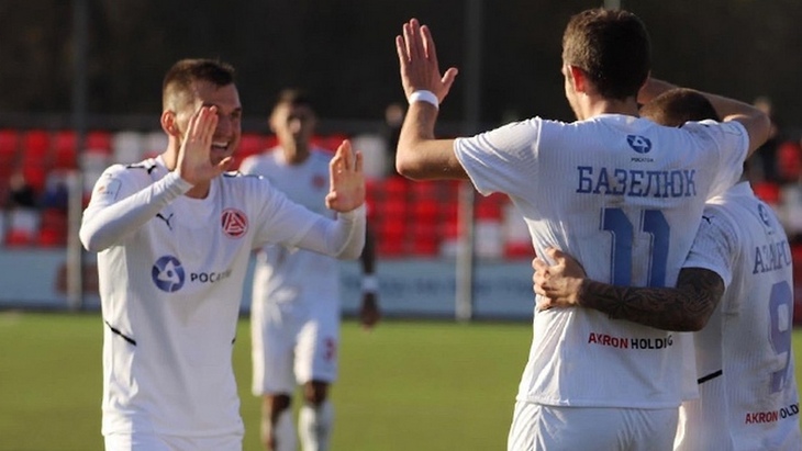 Футболисты «Акрона»