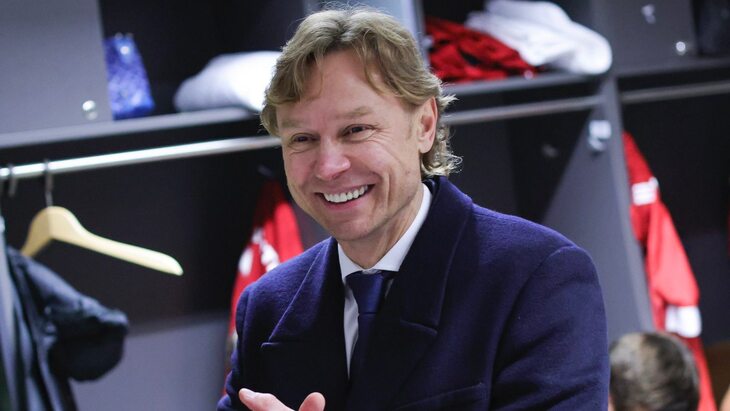 Валерий Карпин