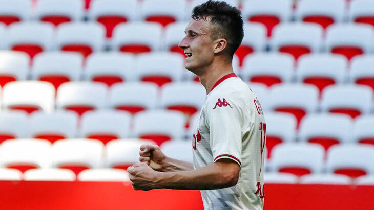 Александр Головин