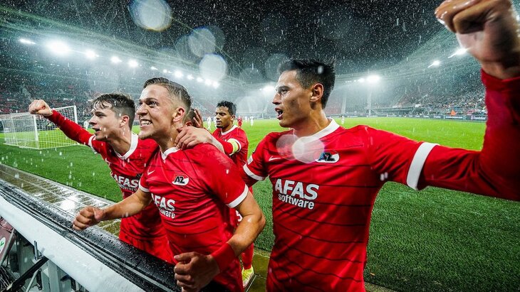 Футболисты АЗ