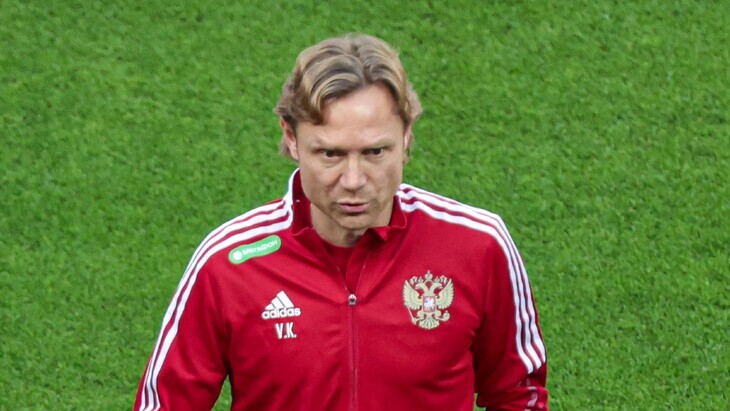 Валерий Карпин