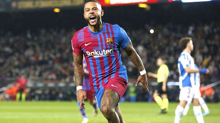 Депай принес победу «Барселоне»