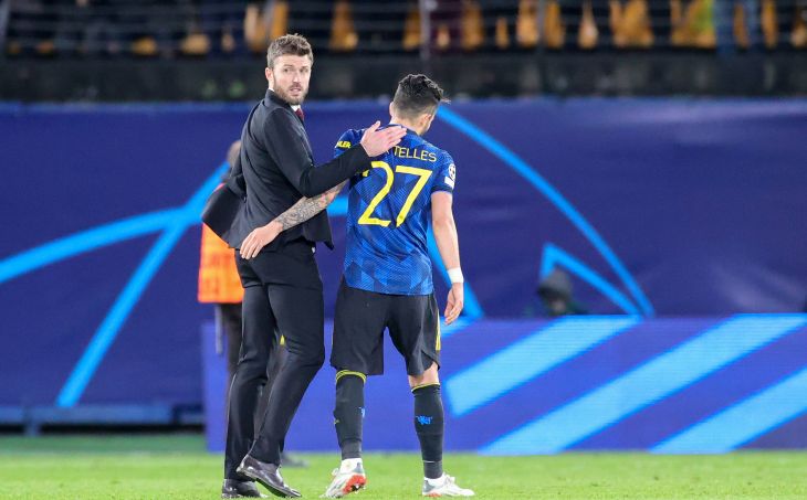 Майкл Каррик и Алекс ТеллесМайкл Каррик и Алекс Теллес