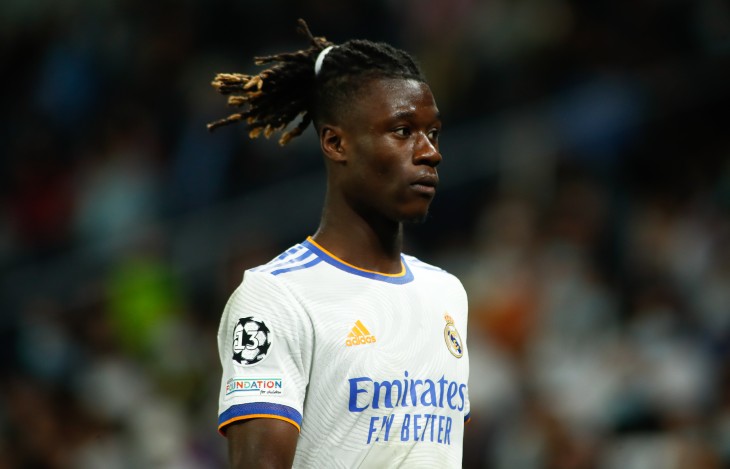 Эдуардо Камавинга