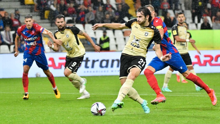 Хвича Кварацхелия