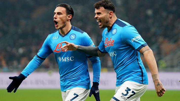 «Наполи» поднялся на второе место