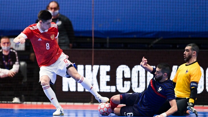 Янар Асадов