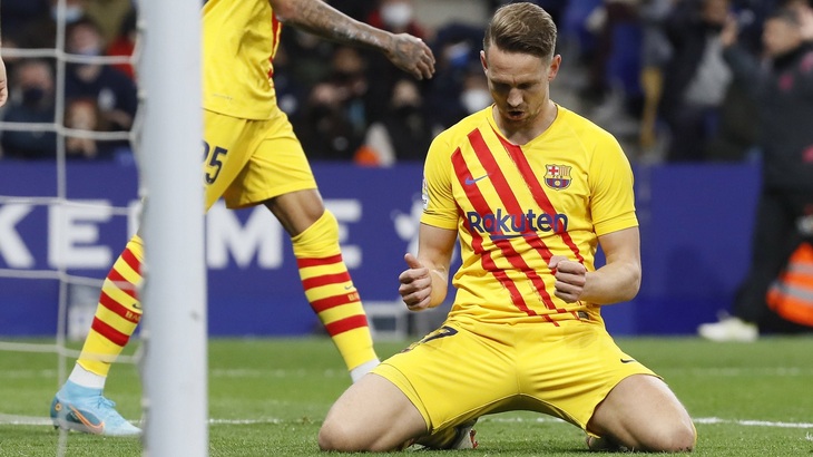 Люк де Йонг принес «Барселоне» победу
