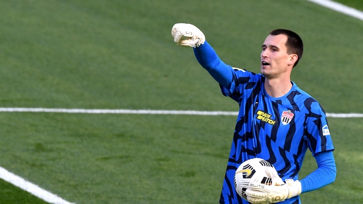 Илья Лантратов