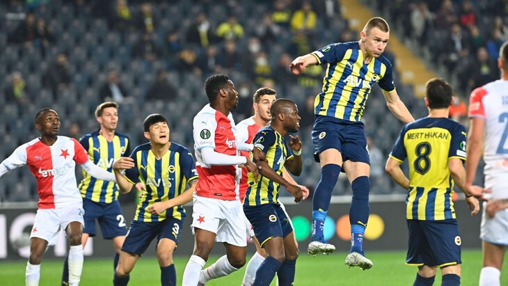 «Фенербахче»