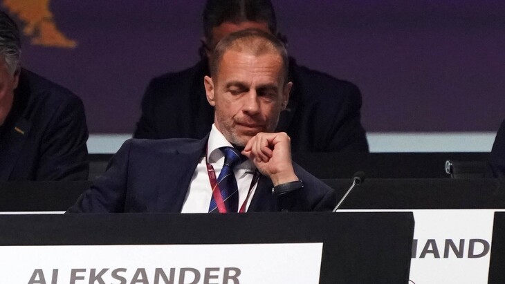 Александер Чеферин