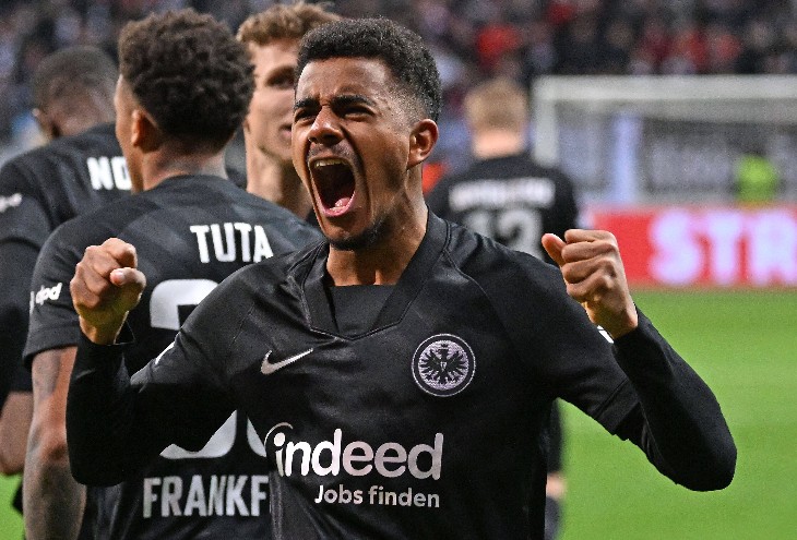 «Айнтрахт» — «Барселона»