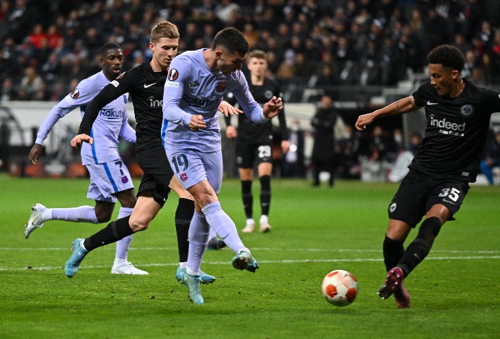 «Айнтрахт» — «Барселона»